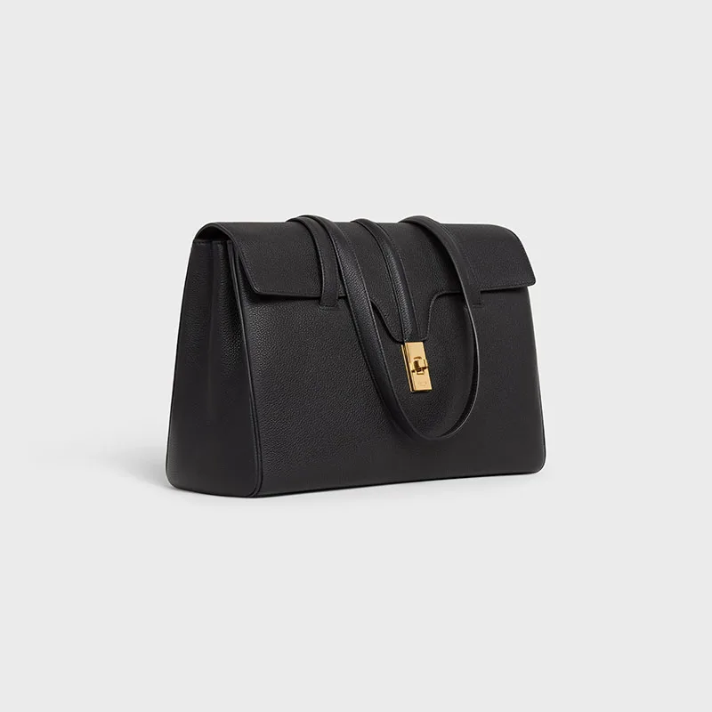 MEDIUM SOFT 16 BAG IN SUPPLE GRAINED CALFSKIN