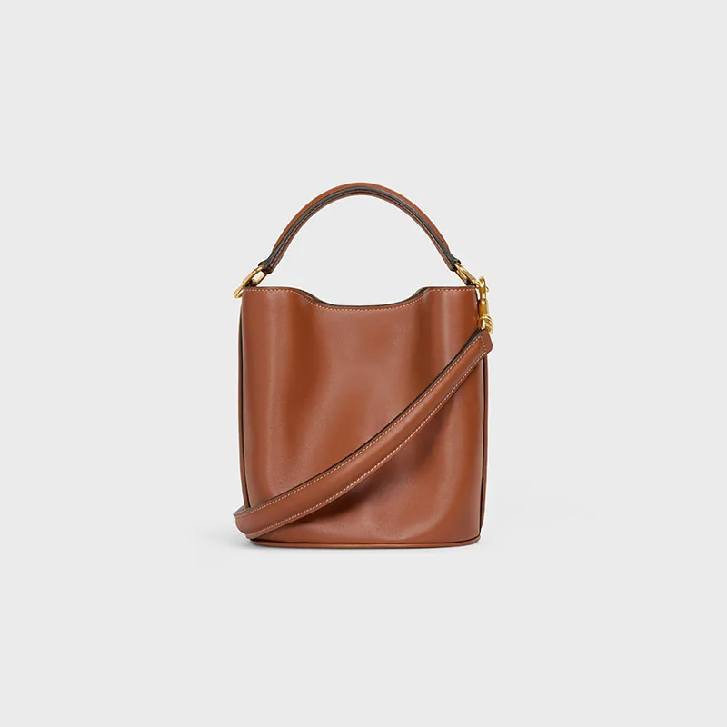TEEN BUCKET 16 IN SMOOTH CALFSKIN
