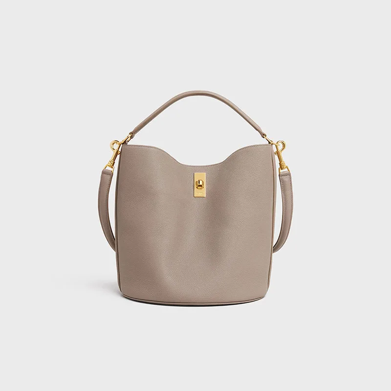 BUCKET 16 BAG IN SUPPLE GRAINED CALFSKIN