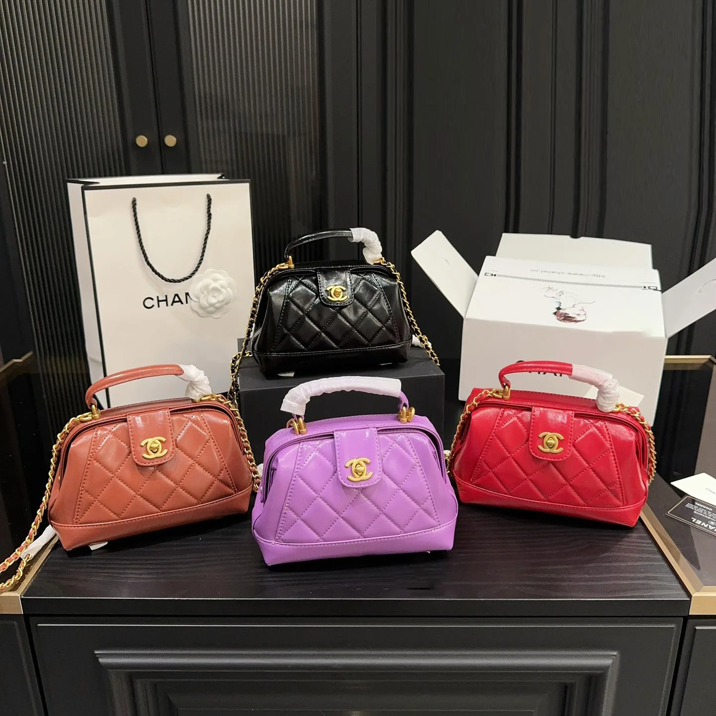Shoulder bag