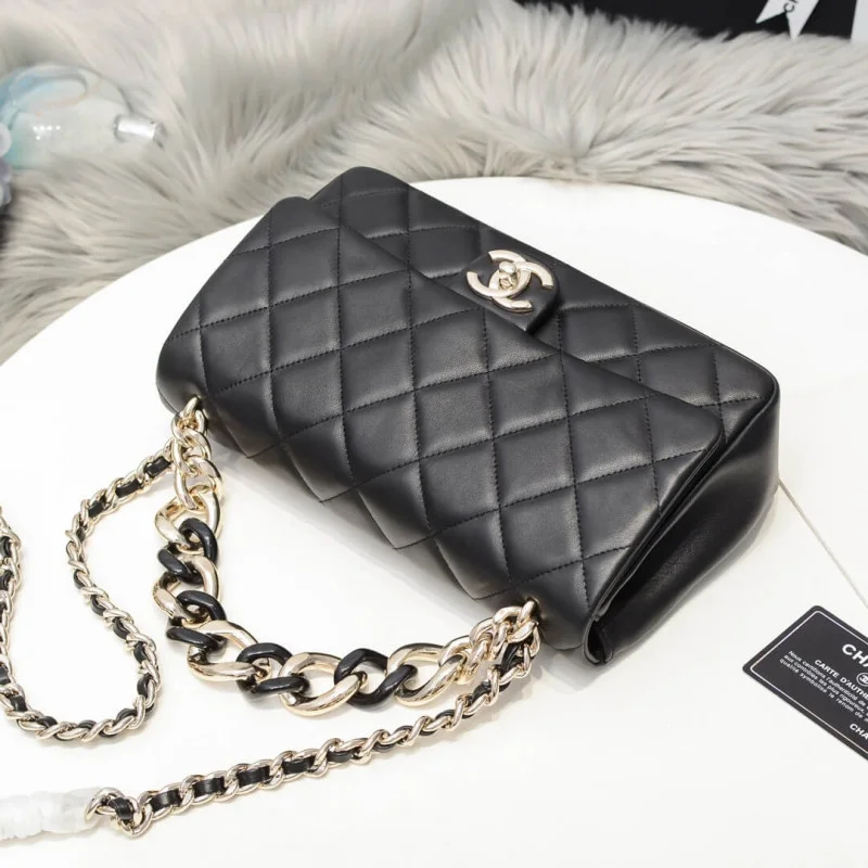 Chanel Flap Bag With Large Bi-Color Chain As1354