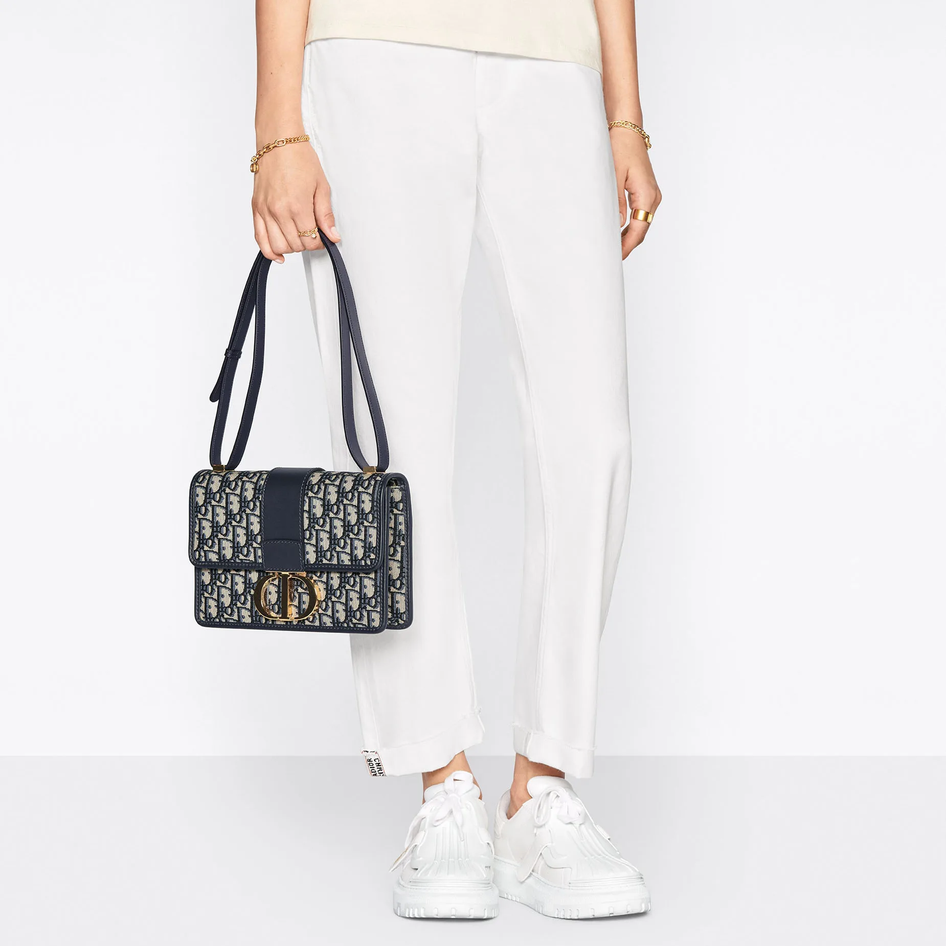 30 MONTAIGNE BAG