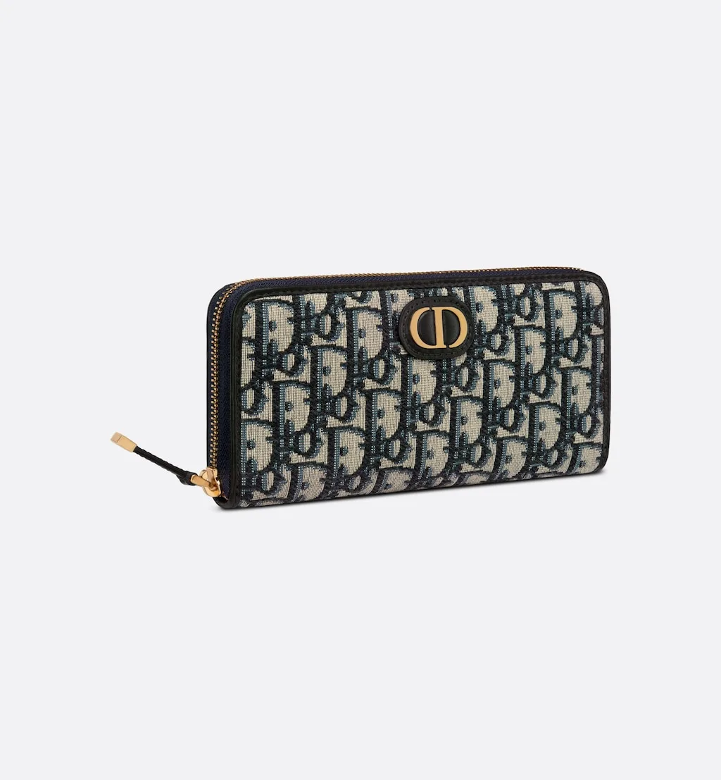30 Montaigne Voyageur Long Wallet