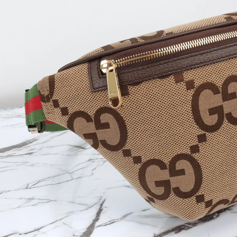 Gucci Jumbo GG Belt Bag