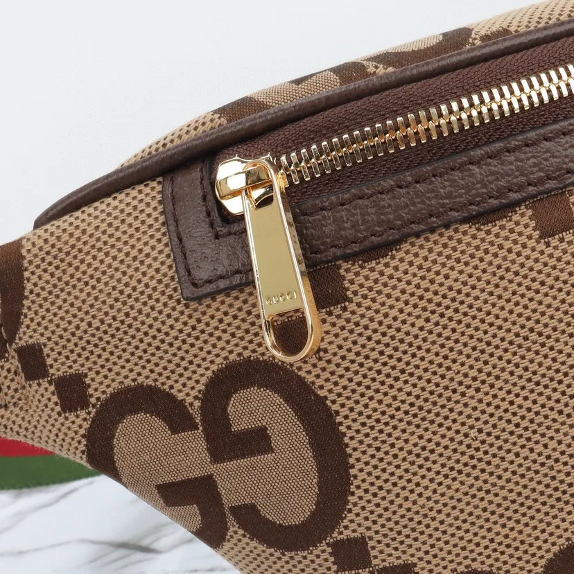 Gucci Jumbo GG Belt Bag