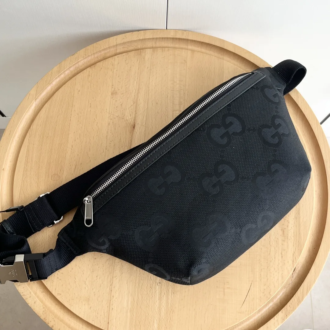 Gucci Jumbo GG Belt Bag