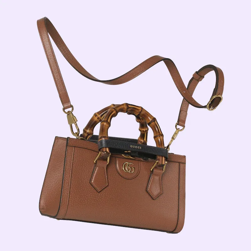 DIANA SMALL SHOULDER BAG