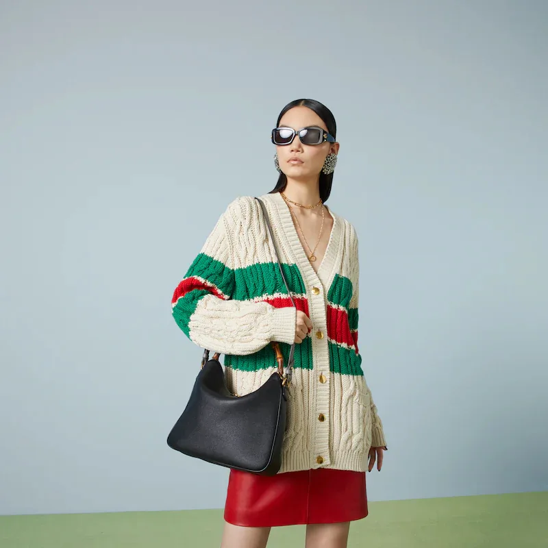 DIANA MEDIUM SHOULDER BAG