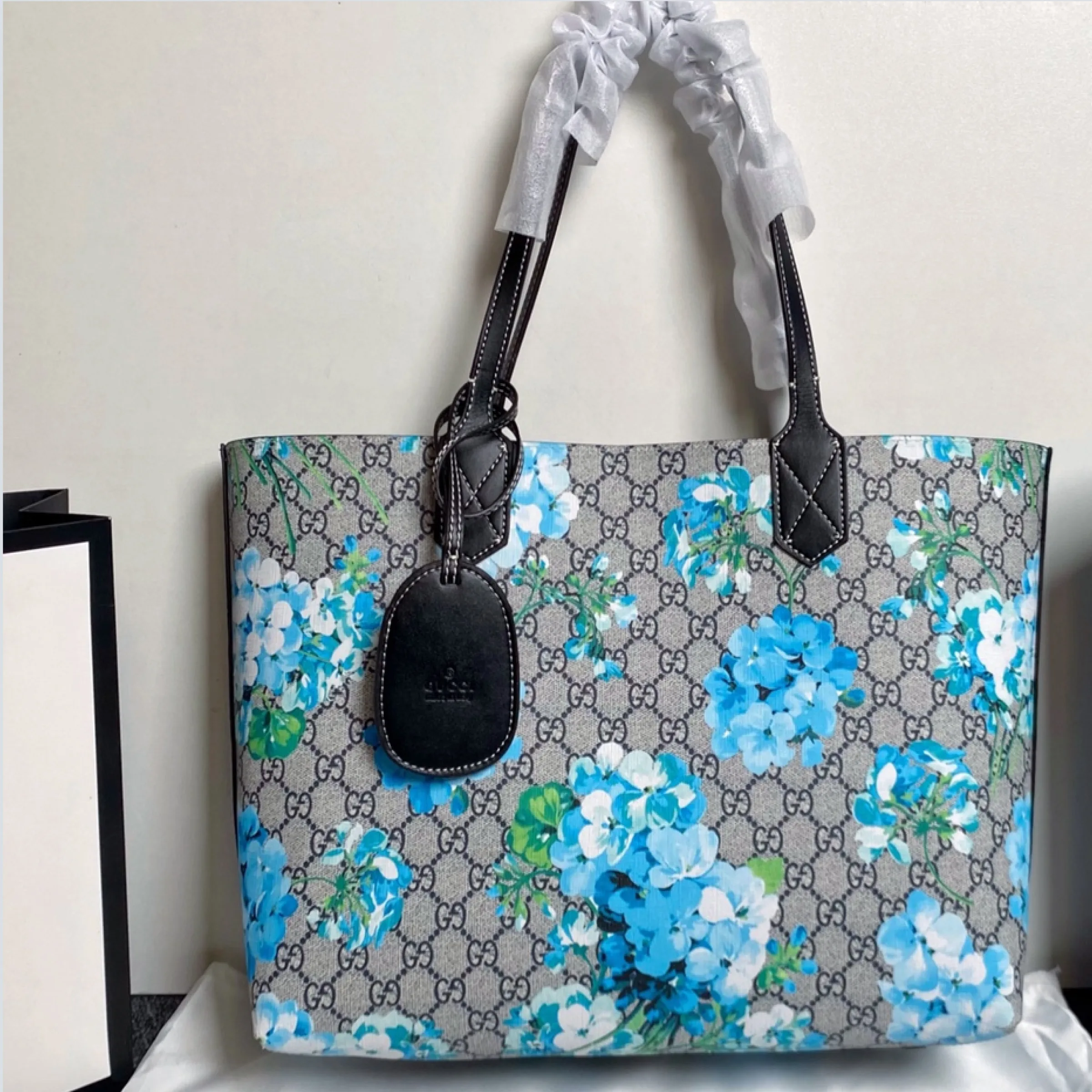 Gucci GG Monogram Blooms Medium Reversible Tote Beige Blue Navy - Bag