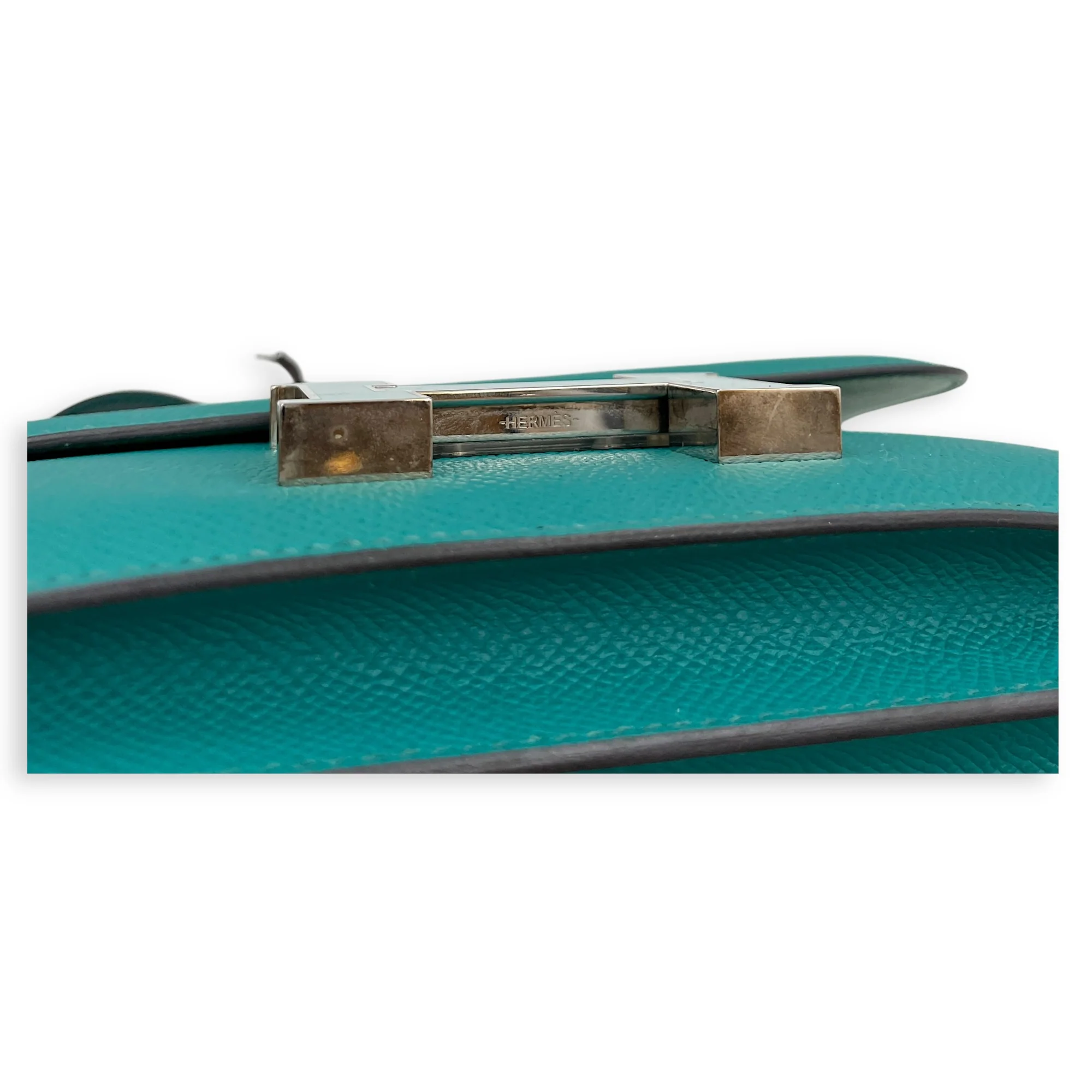 Constance 18 Paon/Menthe in Epsom, Enamel hardware