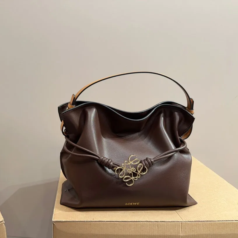 Flamenco clutch in nappa calfskin