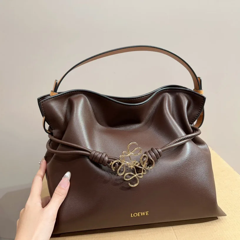 Flamenco clutch in nappa calfskin