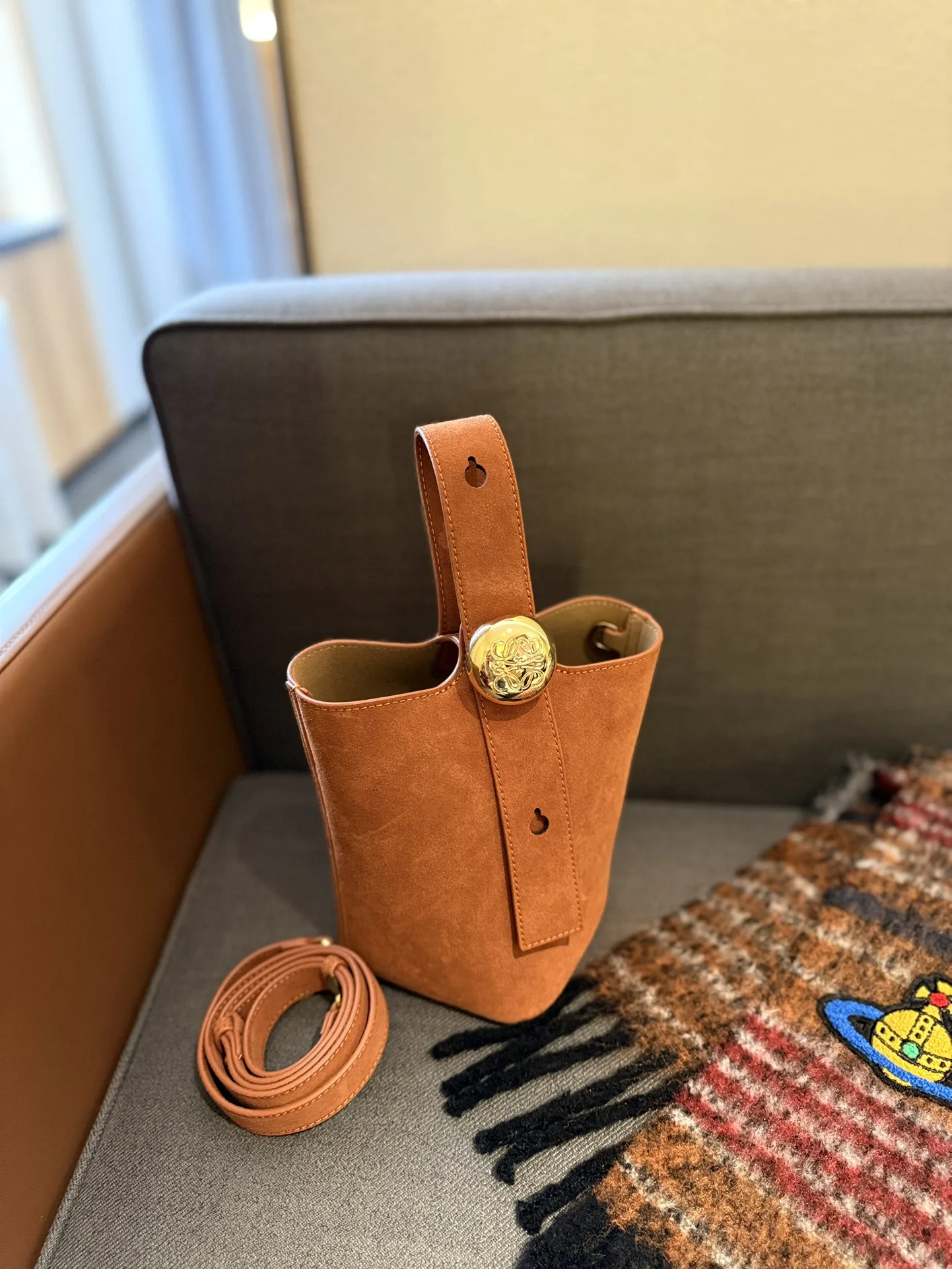 Pebble Bucket bag in soft grained calfskin