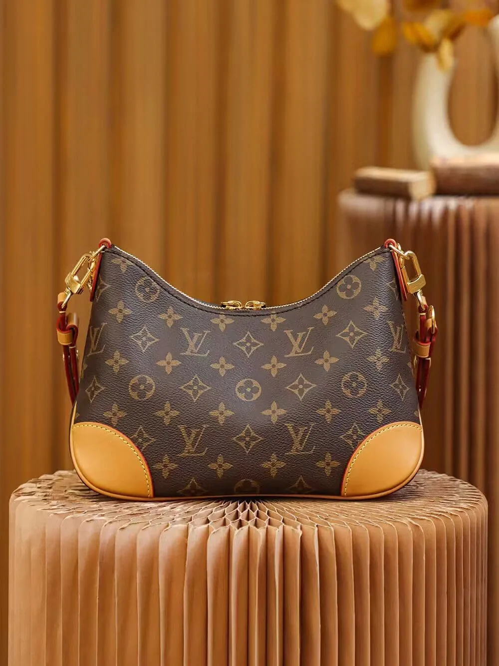 Louis Vuitton Boulogne M45832