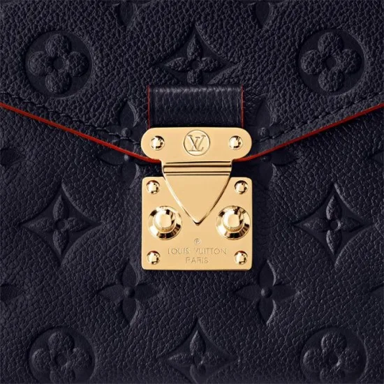 Pochette Metis