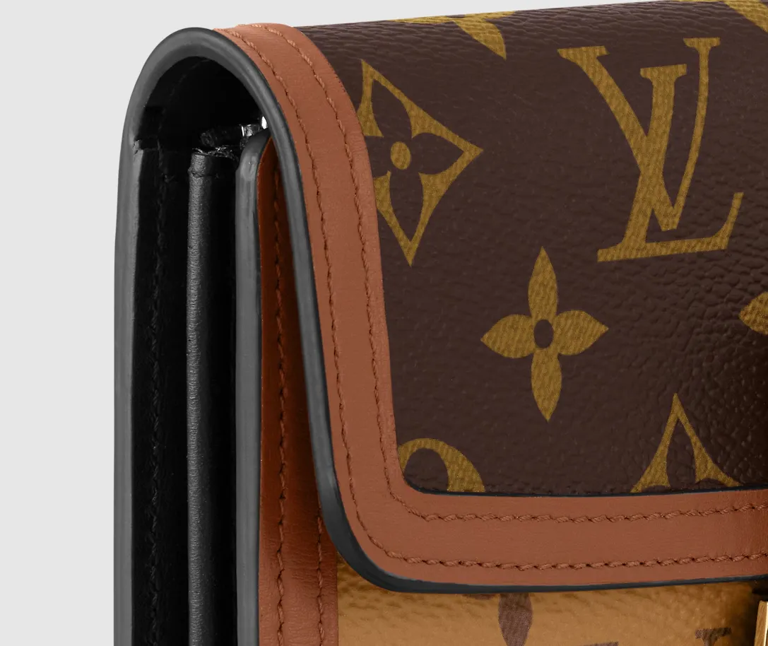 Sarah Wallet M46645