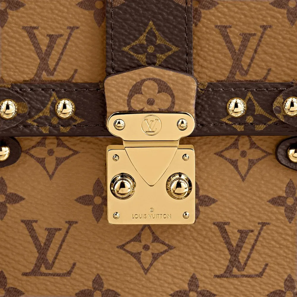 M67873 Vertical Trunk Pochette