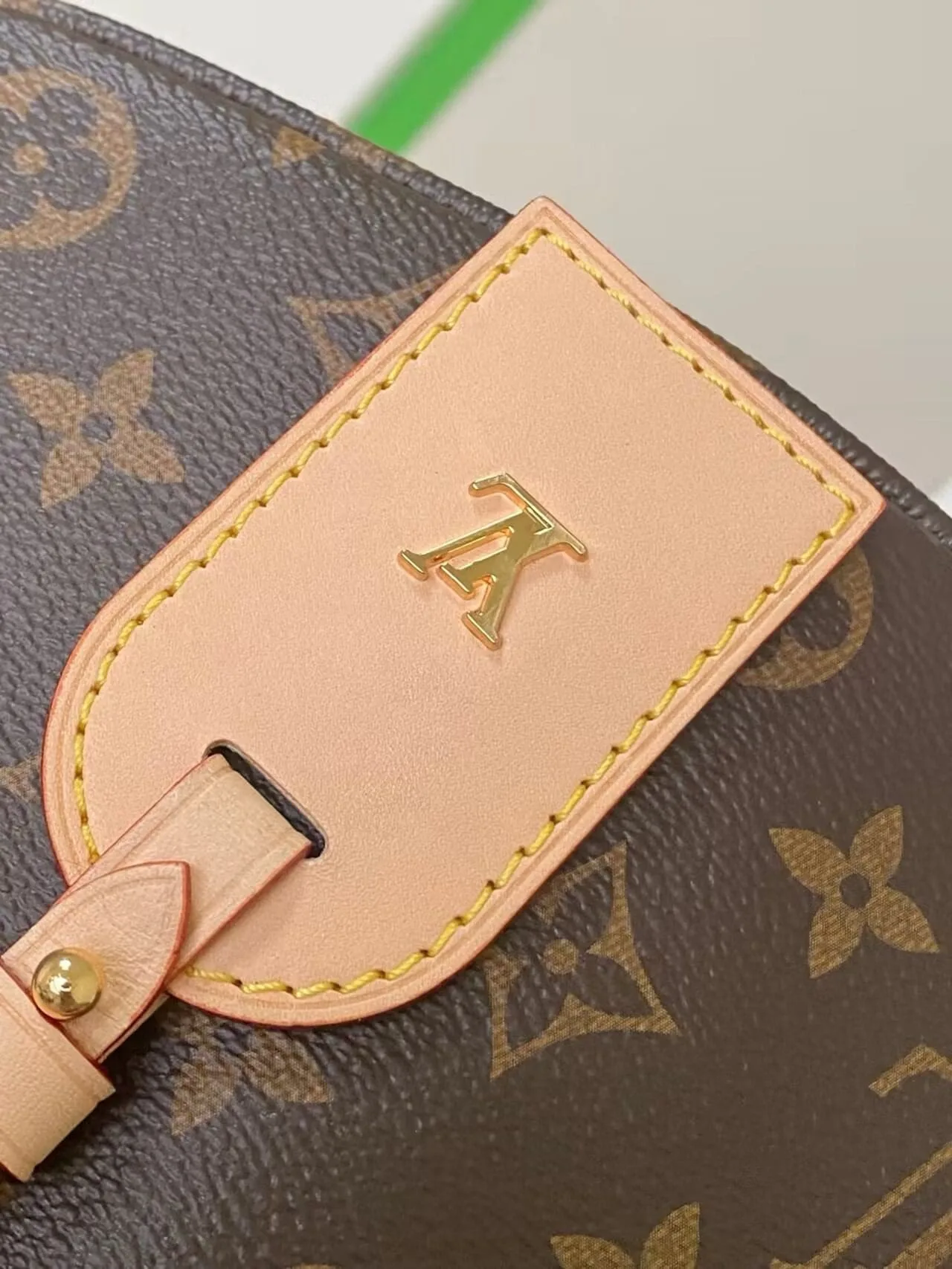 Louis Vuitton M46784 High Rise