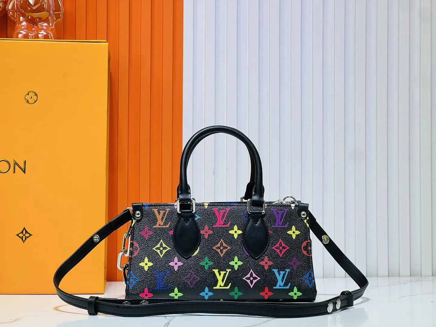 Louis Vuitton M13260 LV x TM OnTheGo East West Chain
