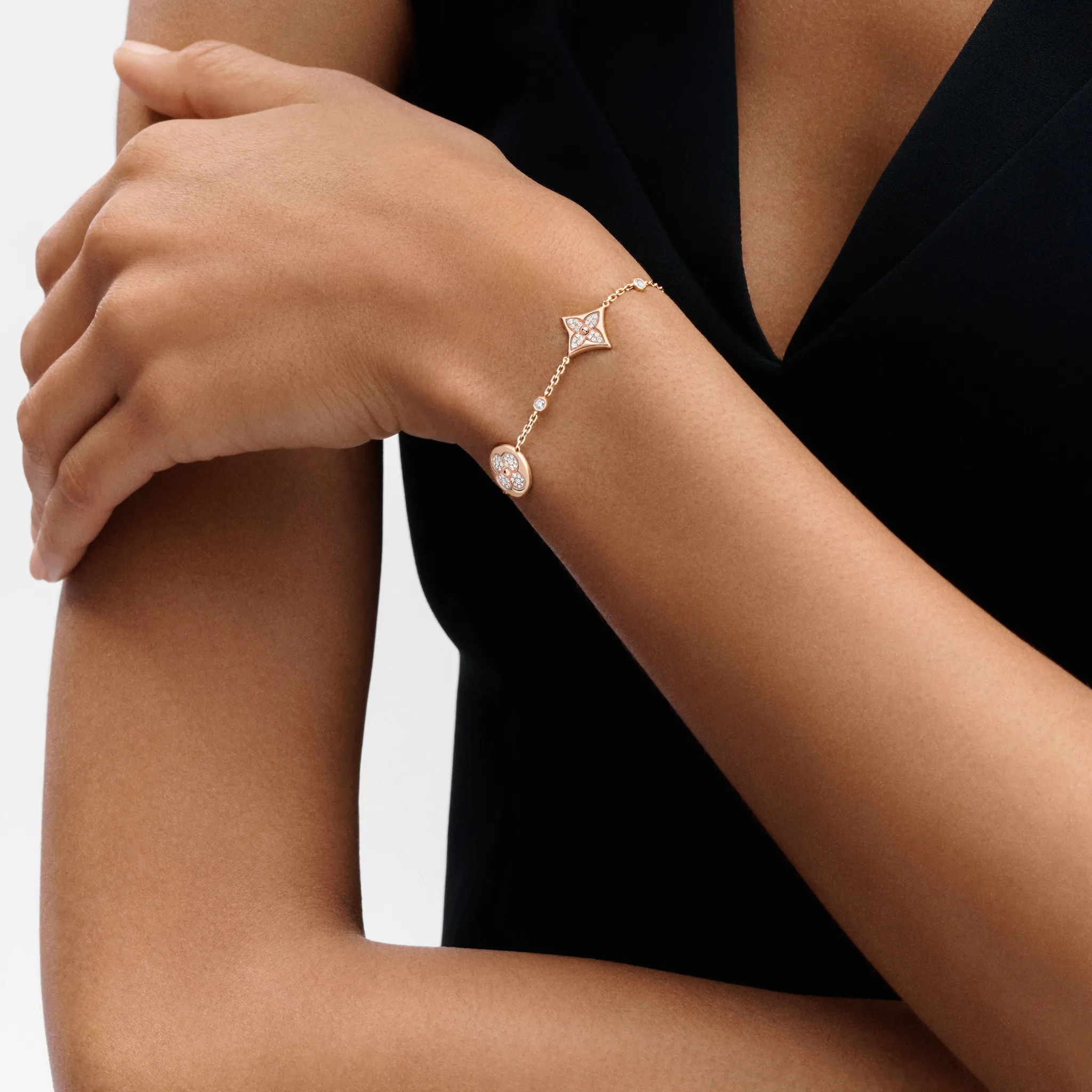 Louis Vuitton Color Blossom BB Multi-Motifs Bracelet, Pink Gold And Diamonds