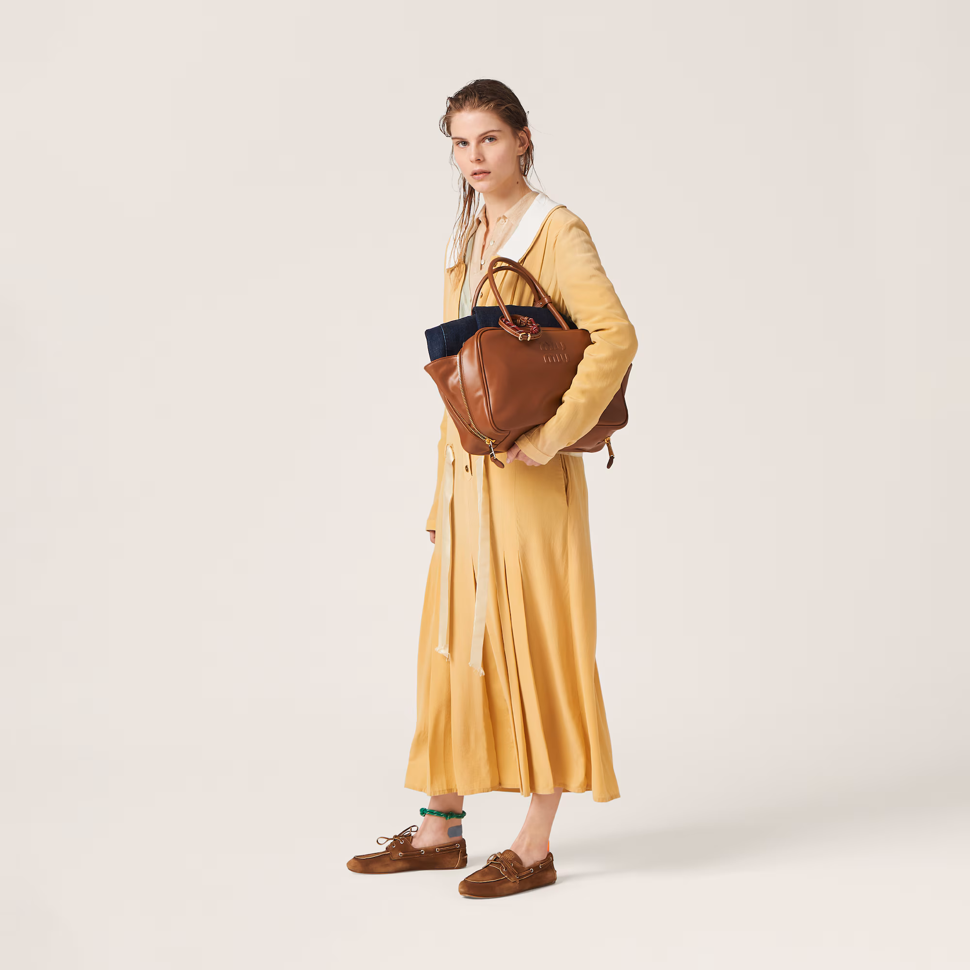 MIUMIU Leather Beau bag Large-Cognac