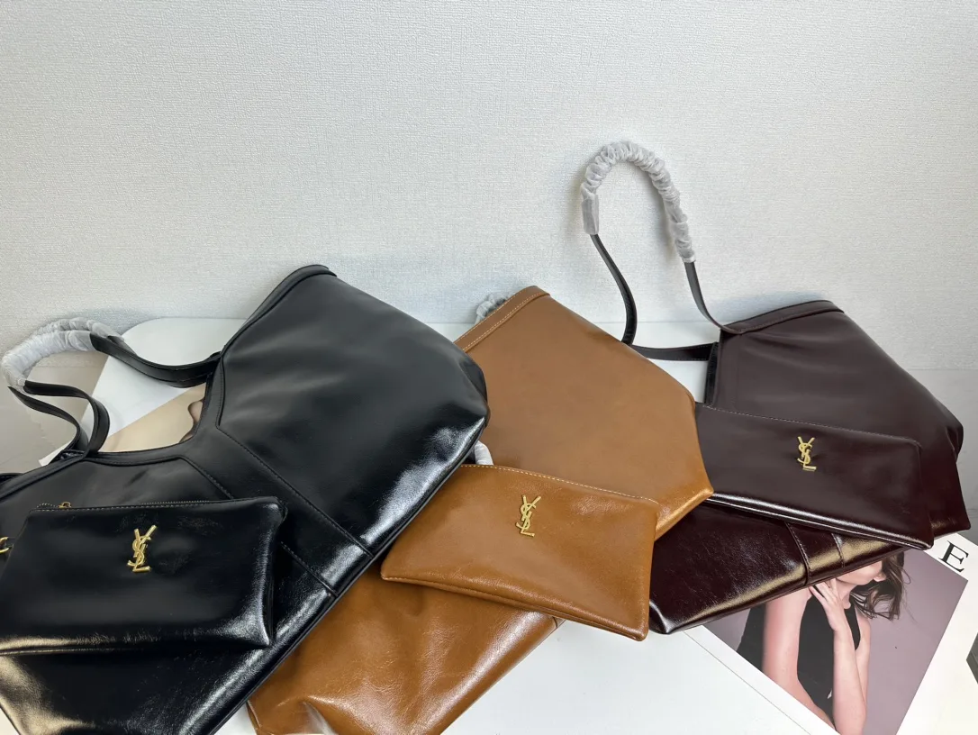 Saint Laurent Oversized Tote Bag - Black Bag