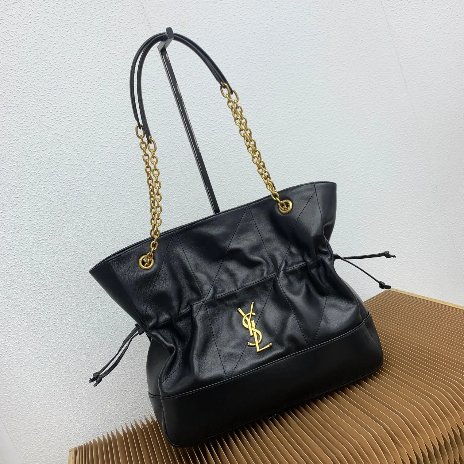 Saint Laurent JAMIE 4.3 Medium Pochon Calfskin chain bag